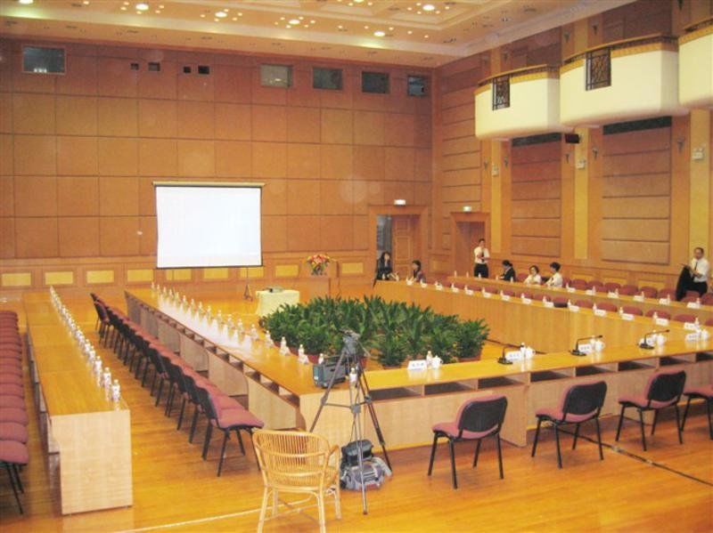 Guilin Ronghu Hotel Exterior photo